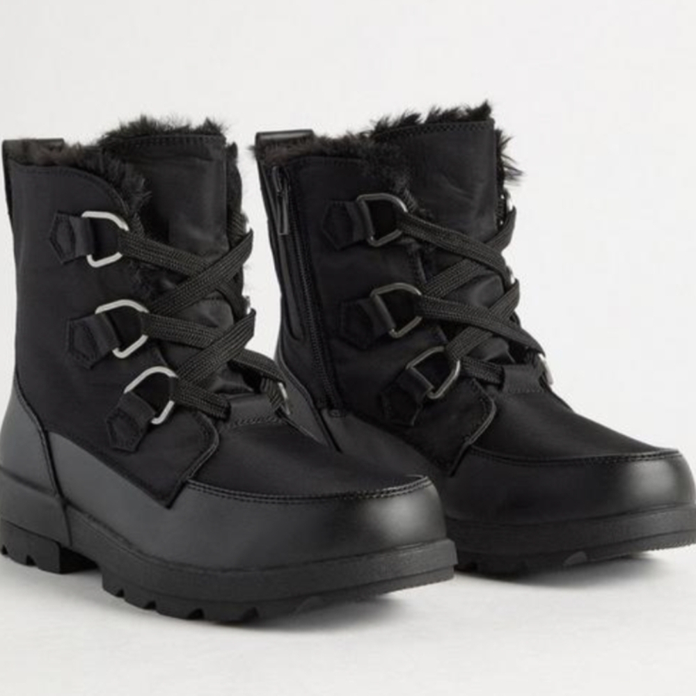 Torrid Black Cold Weather Bootie, size 11WW